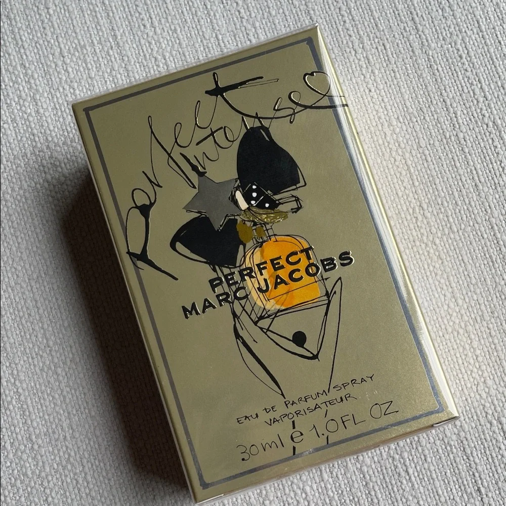 Marc Jacobs PERFECT INTENSE with Jasmine & Sandalwood 1oz fragrance